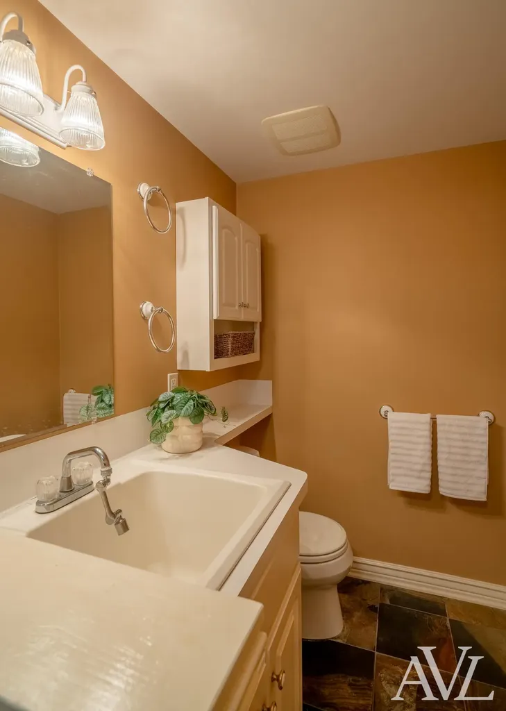 6250 Cannon Highlands Drive NE Cannon Township MI 49306