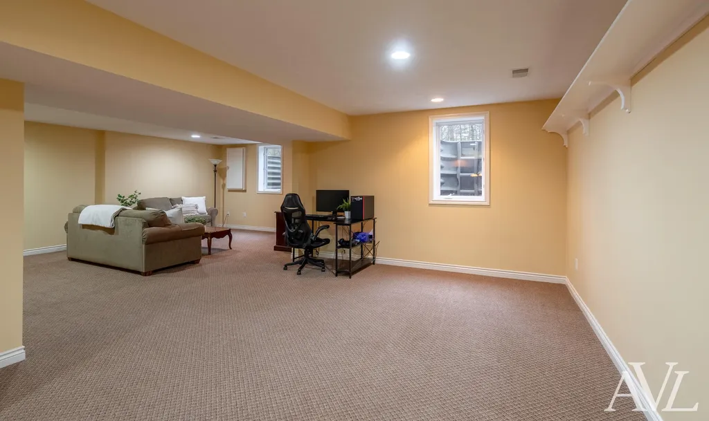6250 Cannon Highlands Drive NE Cannon Township MI 49306