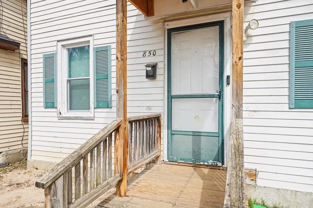 850 3rd Street NW Grand Rapids City MI 49504