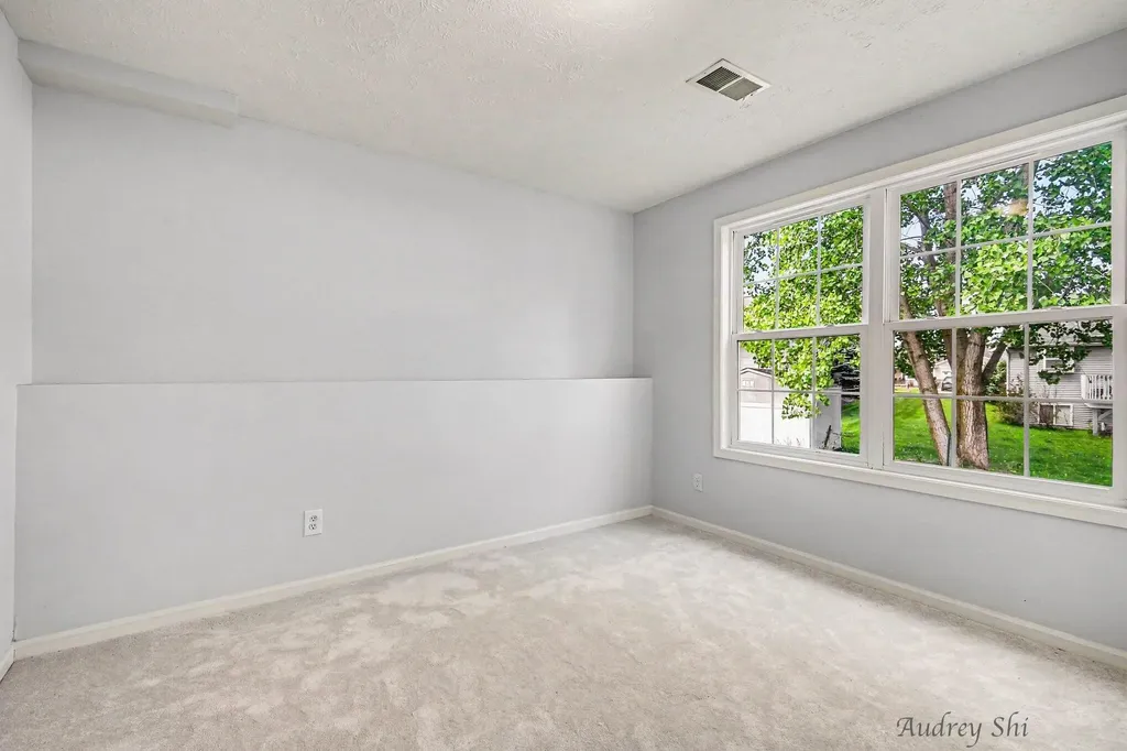 5495 Lilly Court Wyoming City MI 49509