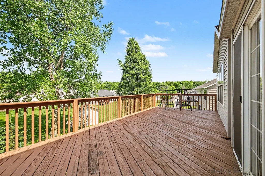 5495 Lilly Court Wyoming City MI 49509