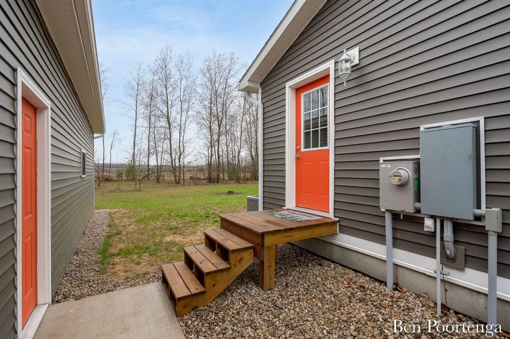 18351 W Hc-edmore Road Reynolds Township MI 49329