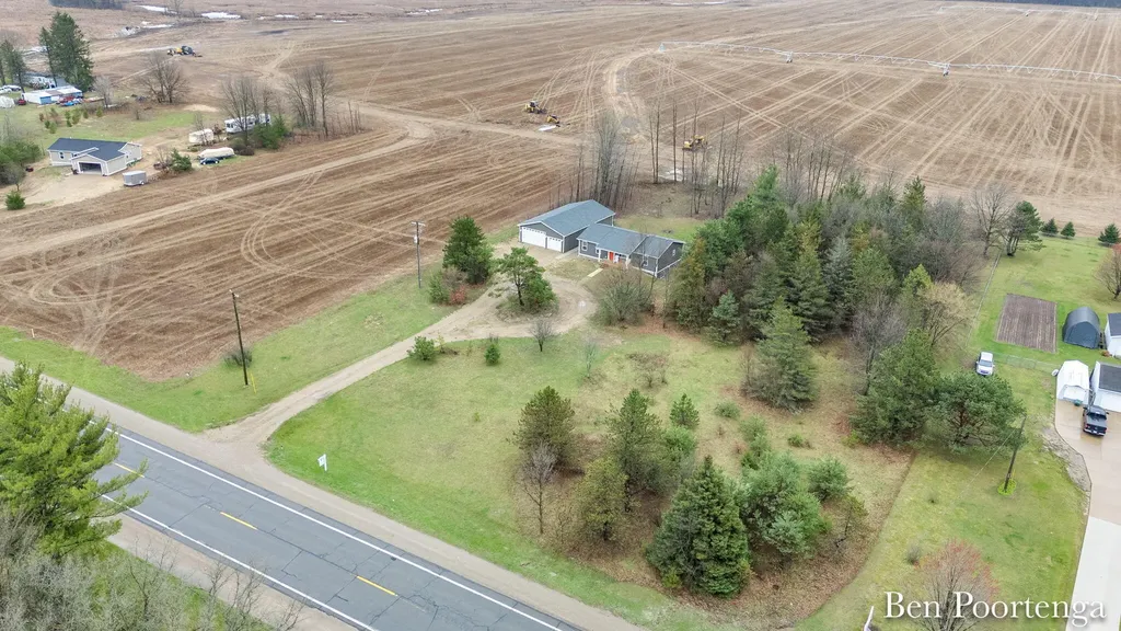 18351 W Hc-edmore Road Reynolds Township MI 49329