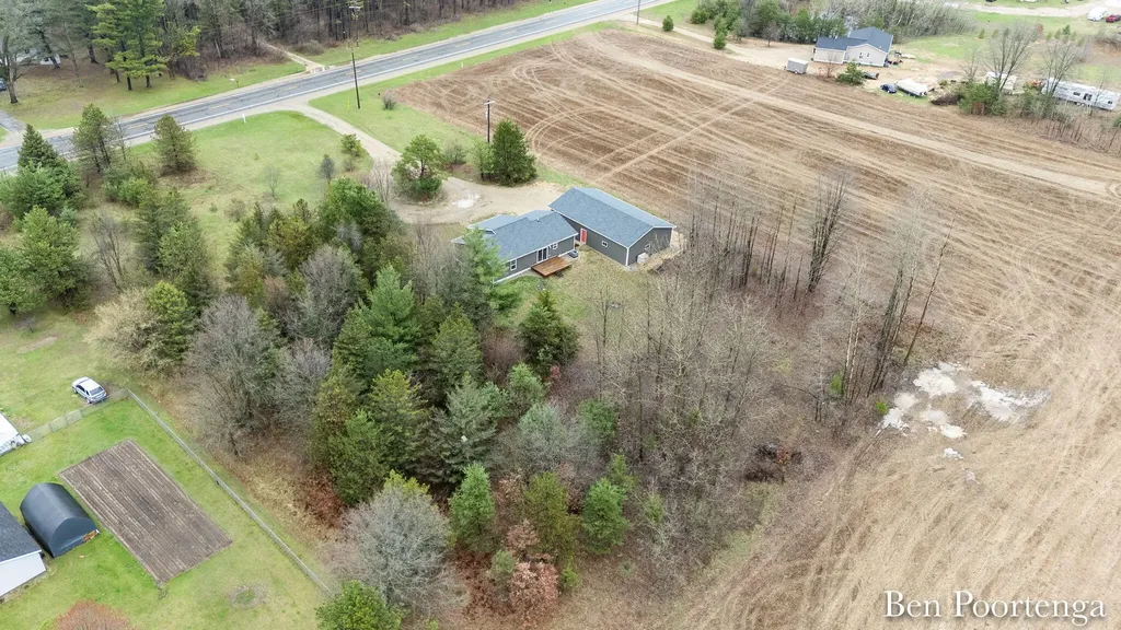 18351 W Hc-edmore Road Reynolds Township MI 49329