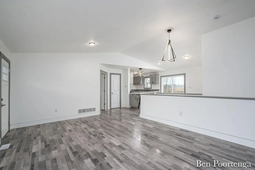 18351 W Hc-edmore Road Reynolds Township MI 49329