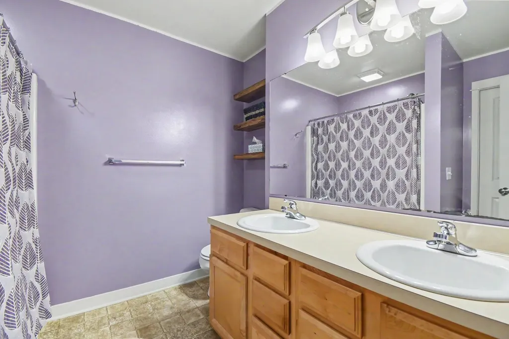 2561 Orchard View Drive NE Grand Rapids City MI 49505