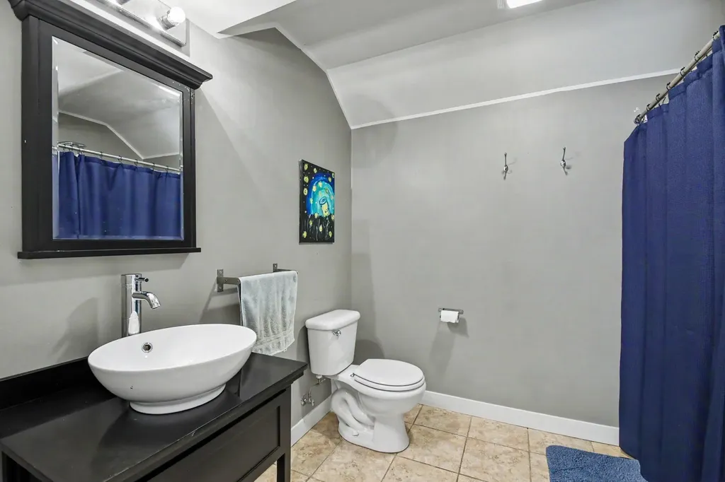 2561 Orchard View Drive NE Grand Rapids City MI 49505