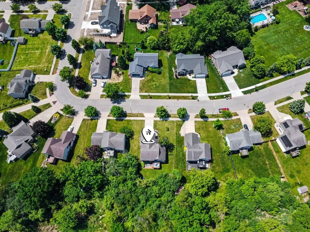 2561 Orchard View Drive NE Grand Rapids City MI 49505