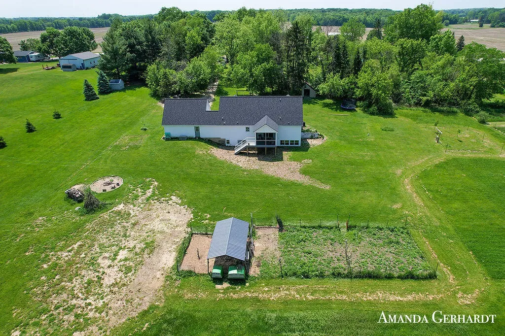 3383 84th Street SE Gaines Charter Township MI 49316
