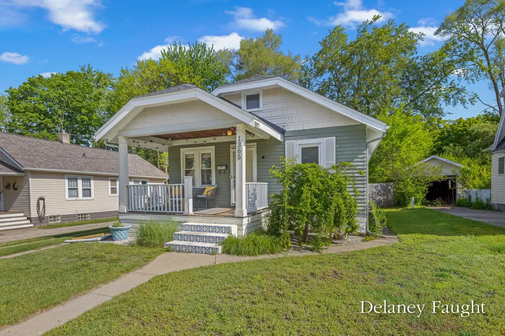 1365 Johnston Street SE Grand Rapids City MI 49507