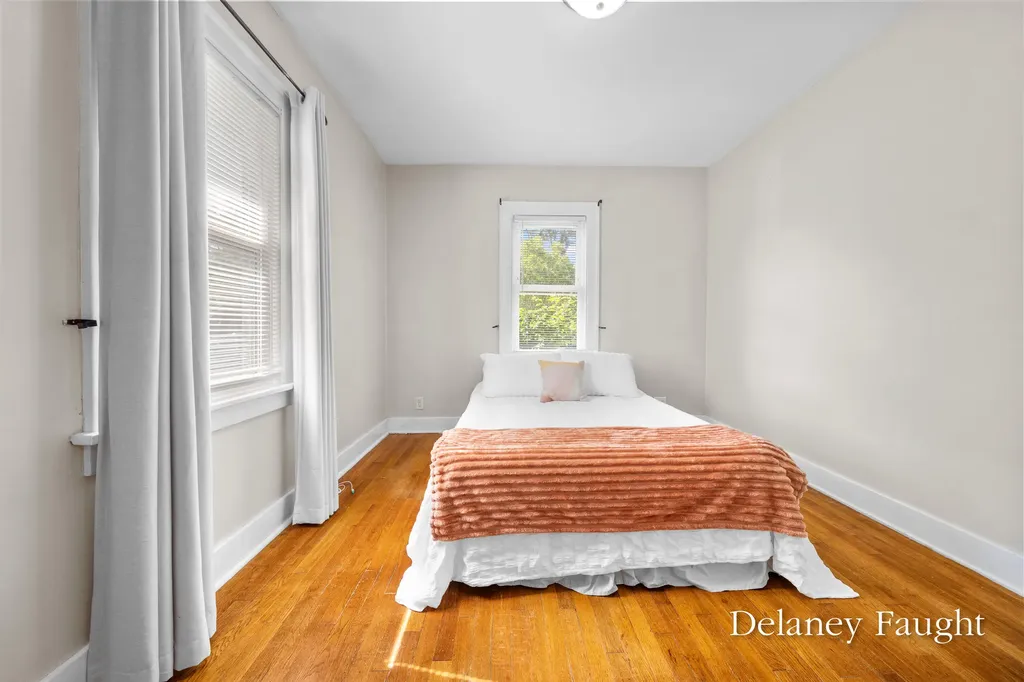 1365 Johnston Street SE Grand Rapids City MI 49507