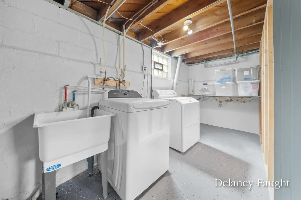 1365 Johnston Street SE Grand Rapids City MI 49507