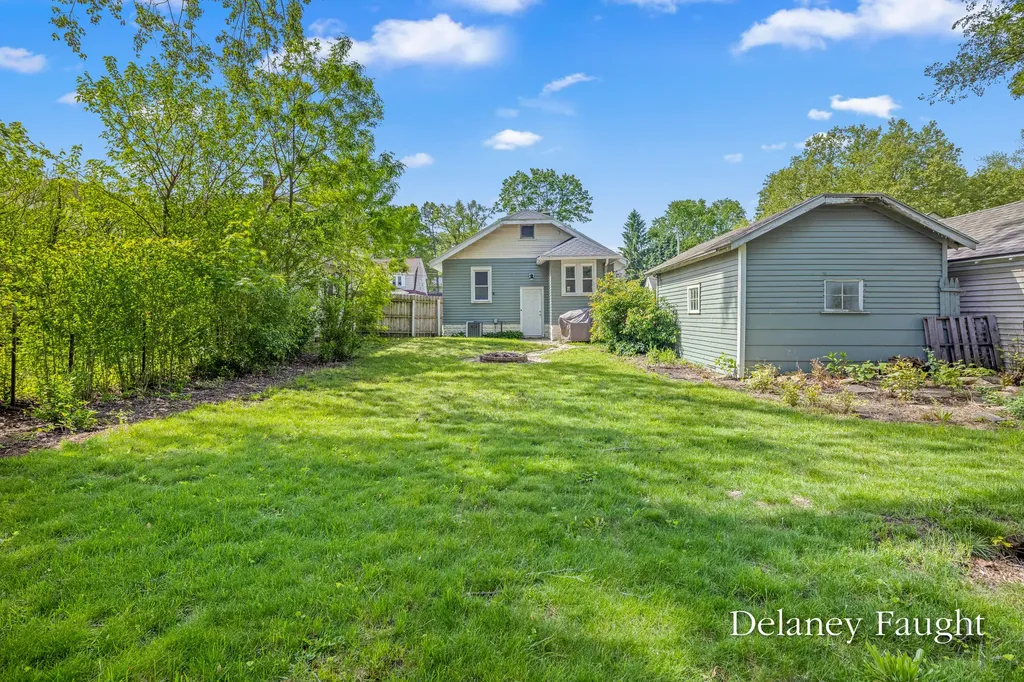 1365 Johnston Street SE Grand Rapids City MI 49507