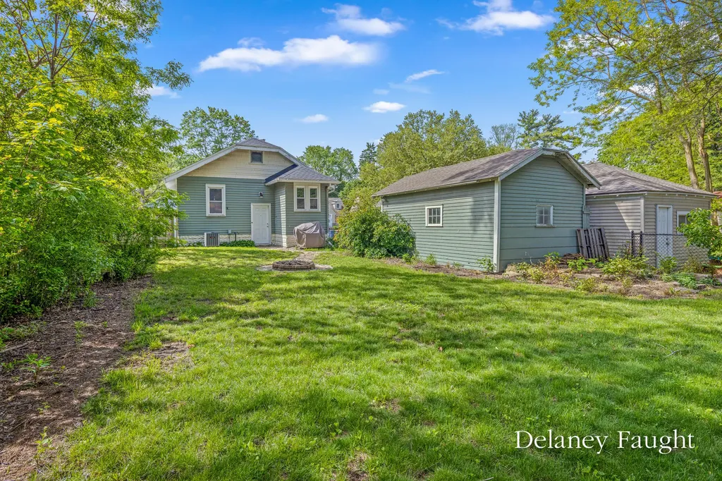1365 Johnston Street SE Grand Rapids City MI 49507