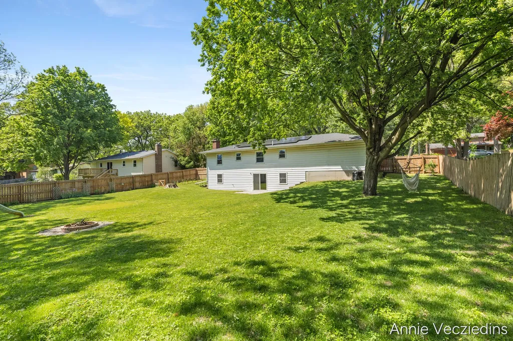 4696 Shank Street NE Plainfield Charter Township MI 49341