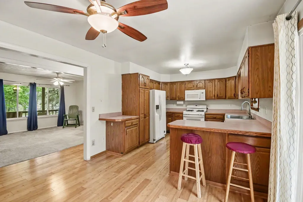 306 Silverhill Drive Roscommon Township MI 48629