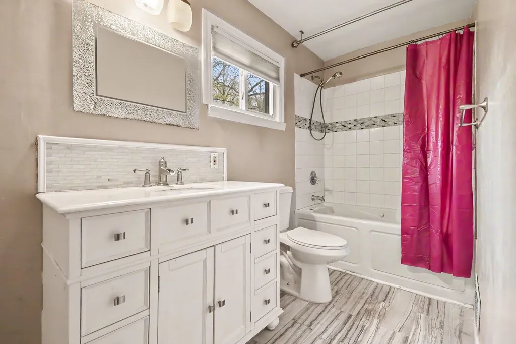 306 Silverhill Drive Roscommon Township MI 48629