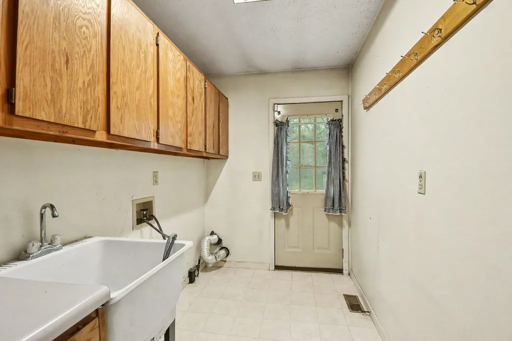 306 Silverhill Drive Roscommon Township MI 48629