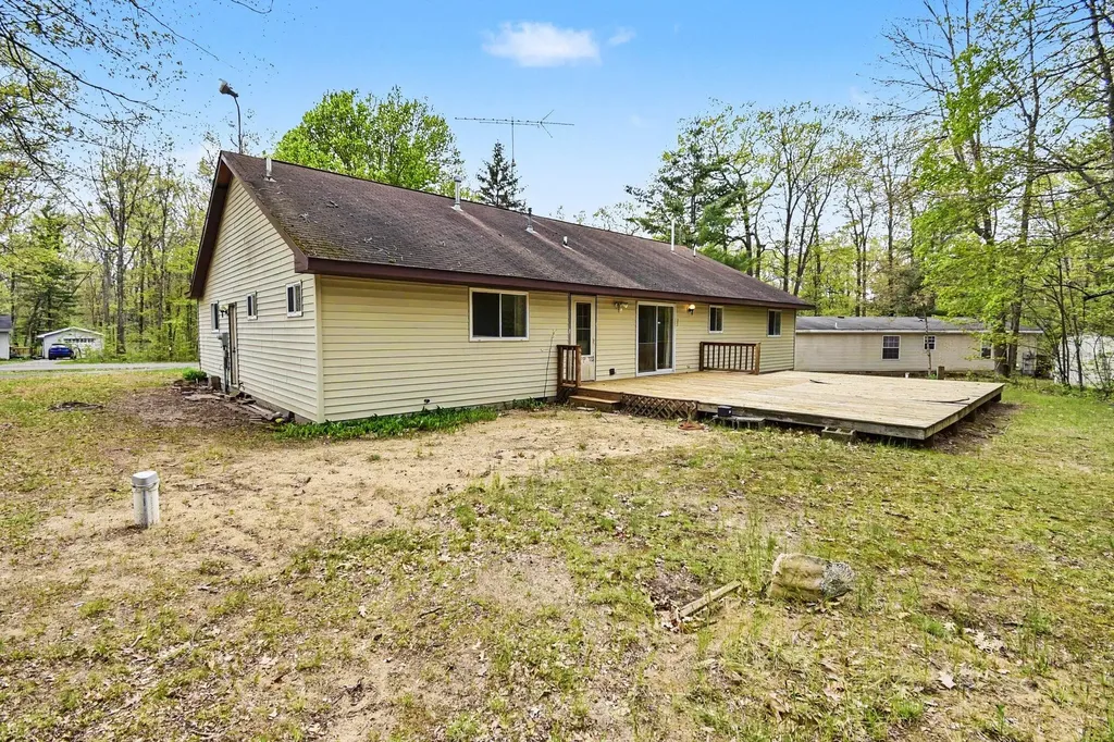 306 Silverhill Drive Roscommon Township MI 48629