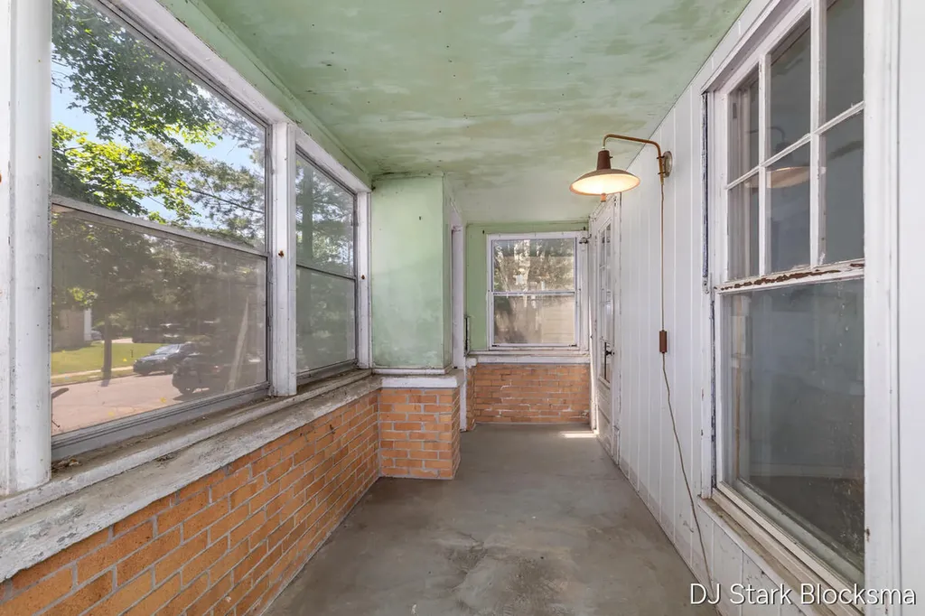 1111 Merritt Street SE Grand Rapids City MI 49507
