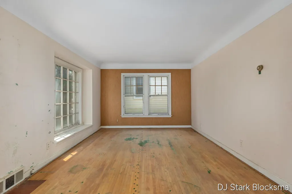 1111 Merritt Street SE Grand Rapids City MI 49507