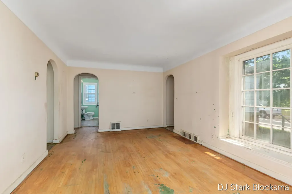 1111 Merritt Street SE Grand Rapids City MI 49507