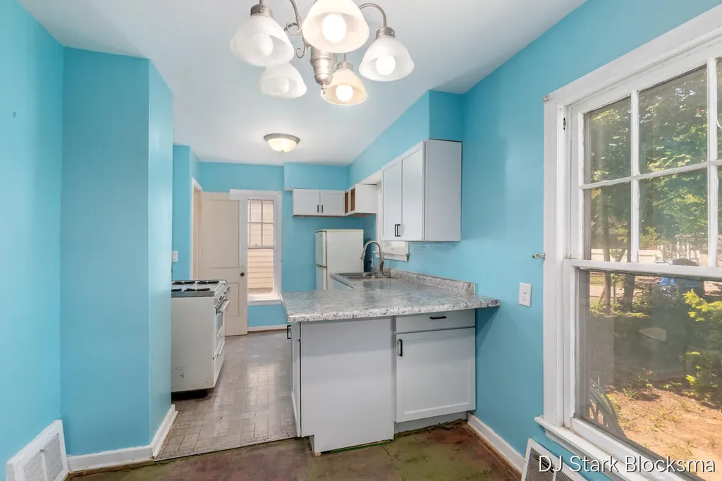 1111 Merritt Street SE Grand Rapids City MI 49507