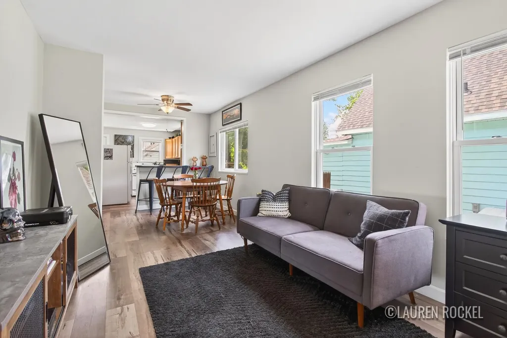 136 Meerse Street SE Grand Rapids City MI 49507