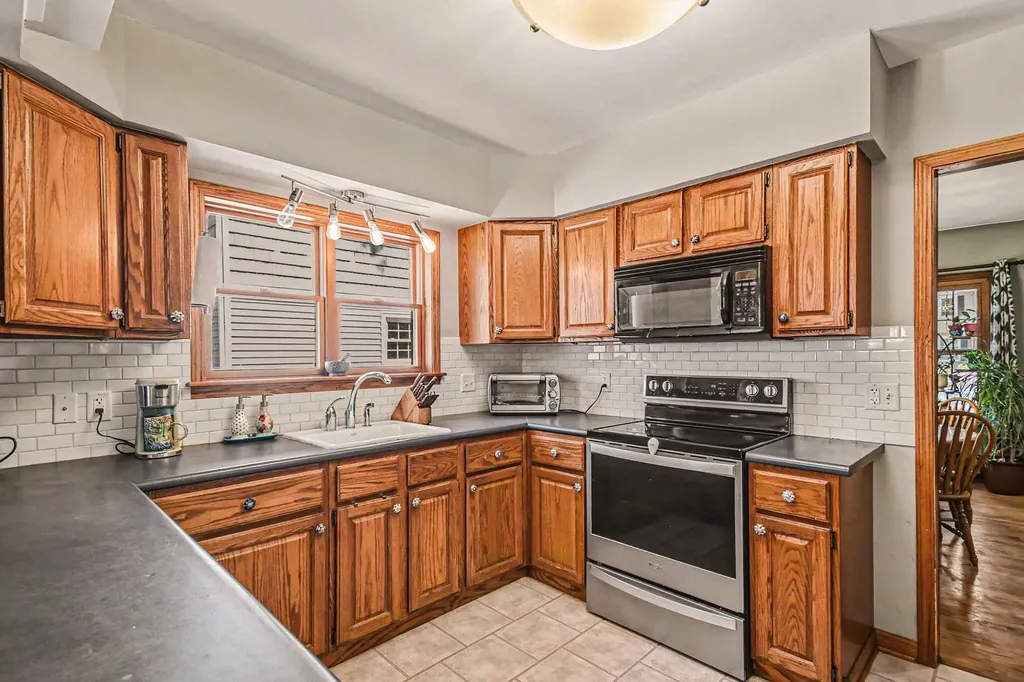 535 Mulford Drive SE Grand Rapids City MI 49507