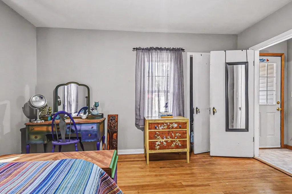 535 Mulford Drive SE Grand Rapids City MI 49507