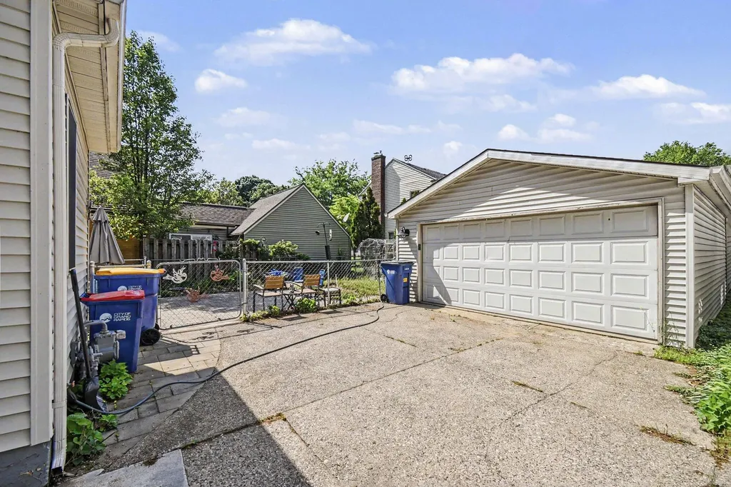 535 Mulford Drive SE Grand Rapids City MI 49507