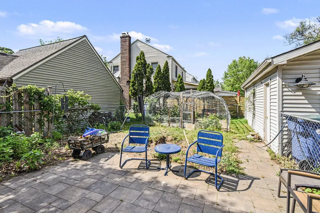 535 Mulford Drive SE Grand Rapids City MI 49507
