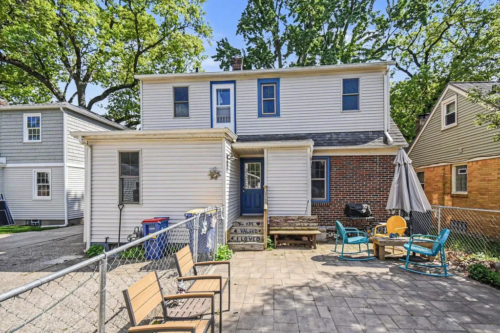 535 Mulford Drive SE Grand Rapids City MI 49507