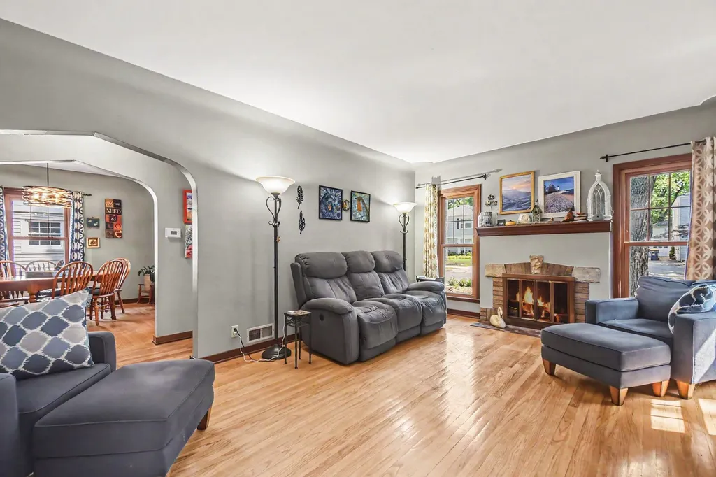 535 Mulford Drive SE Grand Rapids City MI 49507