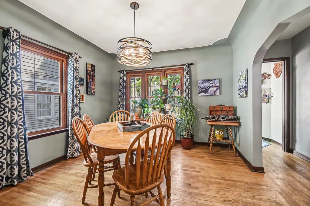 535 Mulford Drive SE Grand Rapids City MI 49507