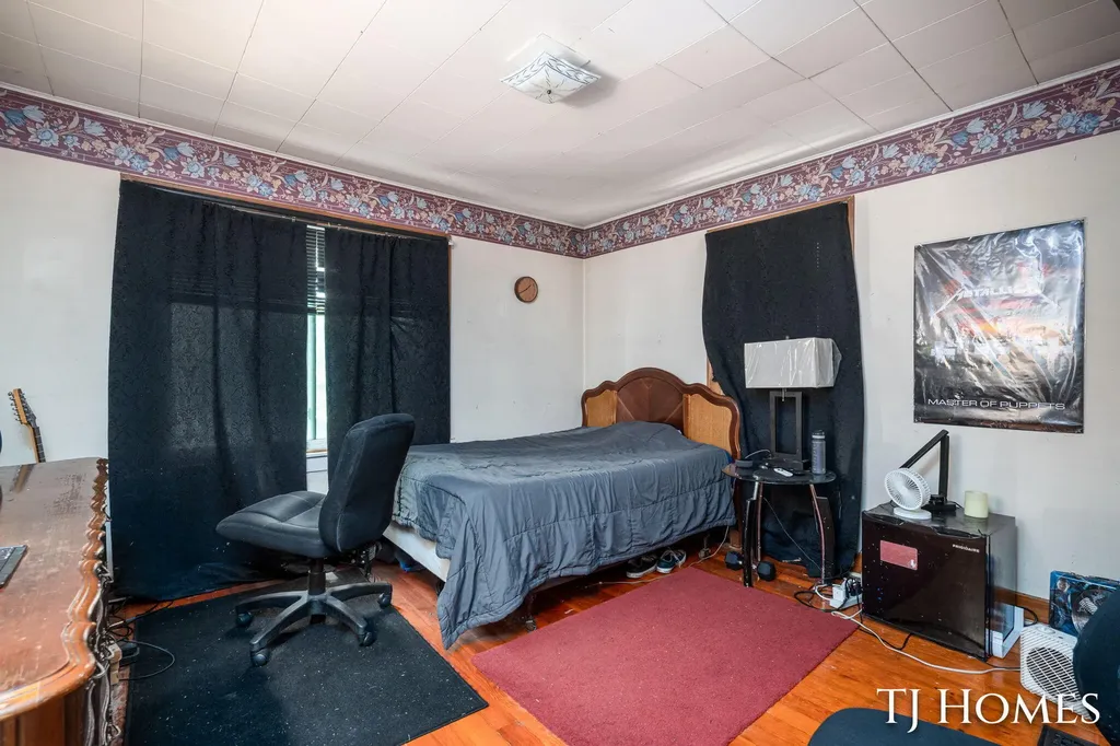 8245 45th Street SE Cascade Charter Township MI 49301
