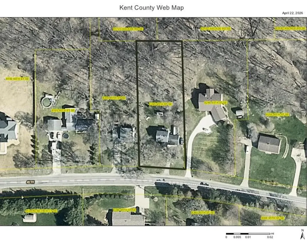 8245 45th Street SE Cascade Charter Township MI 49301