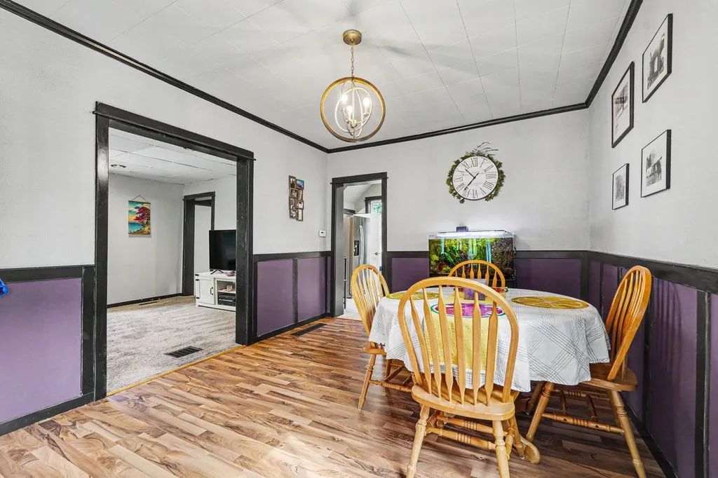 411 Curtis Street NE Grand Rapids City MI 49505