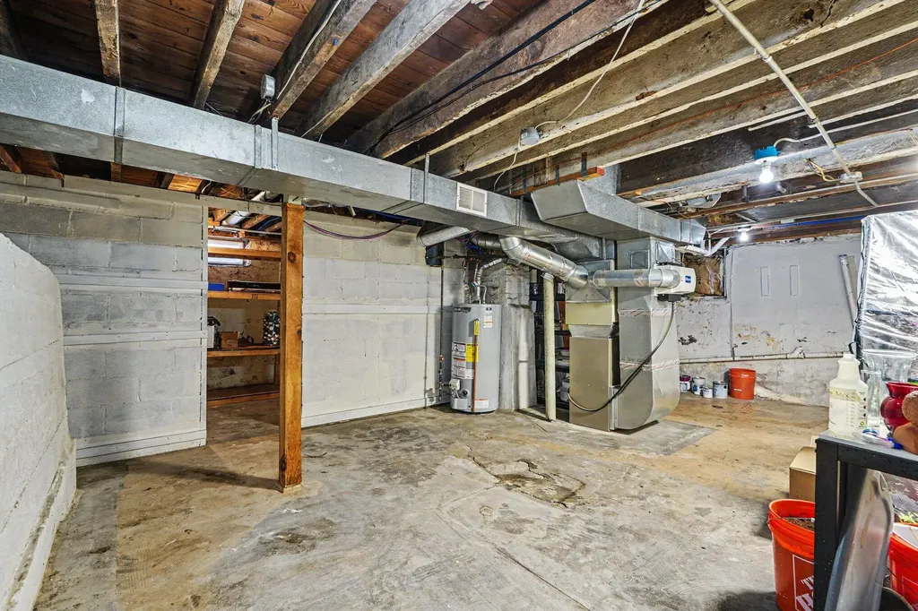 411 Curtis Street NE Grand Rapids City MI 49505