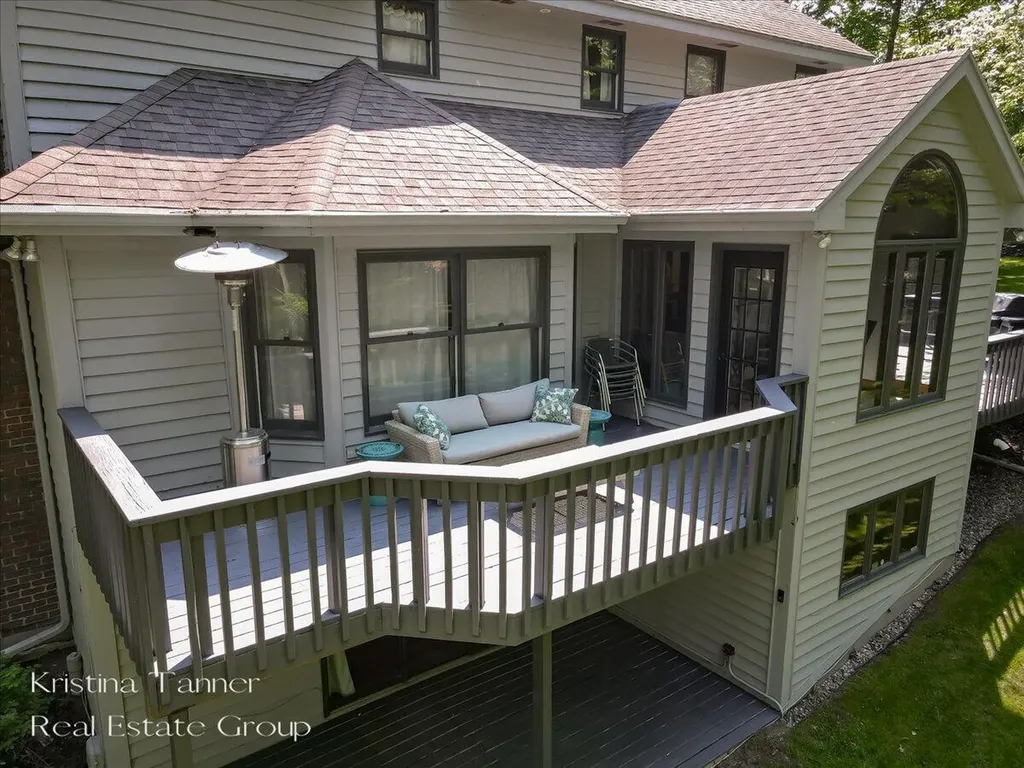 1585 Tammarron Avenue SE Cascade Charter Township MI 49546