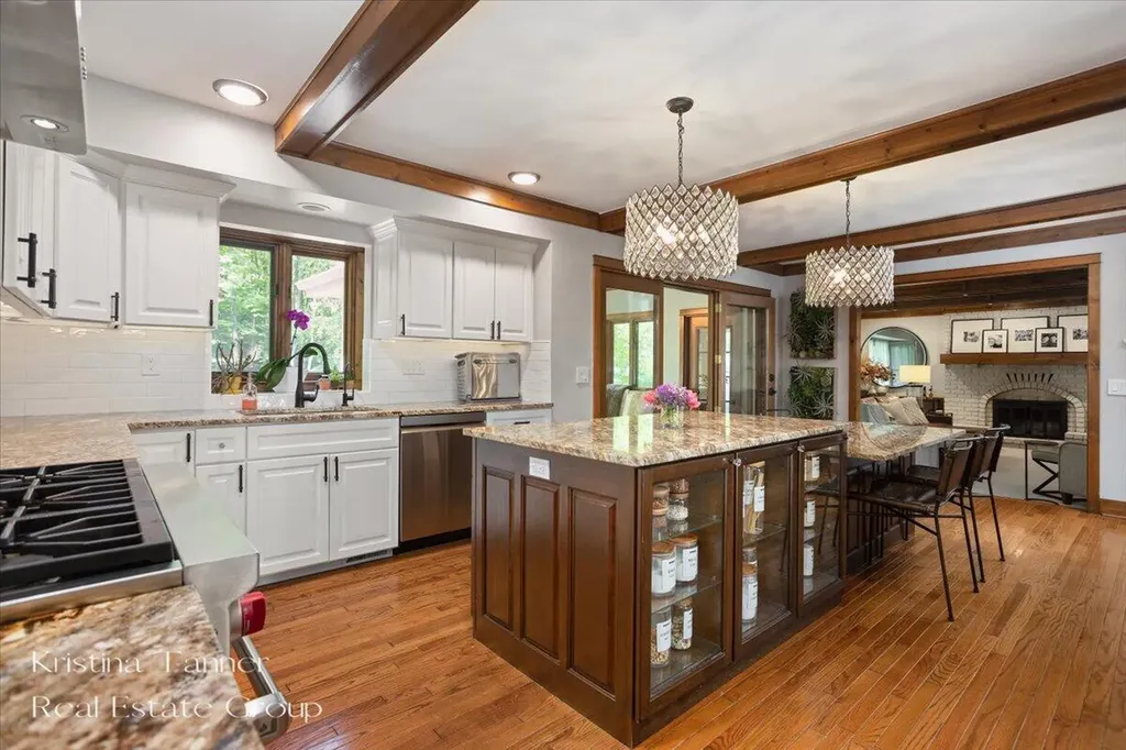 1585 Tammarron Avenue SE Cascade Charter Township MI 49546