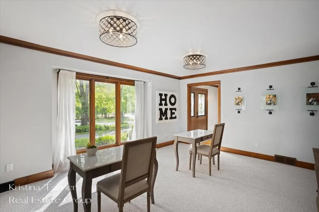 1585 Tammarron Avenue SE Cascade Charter Township MI 49546