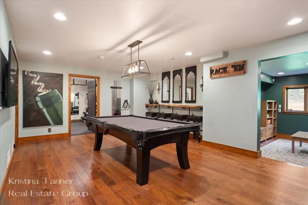 1585 Tammarron Avenue SE Cascade Charter Township MI 49546