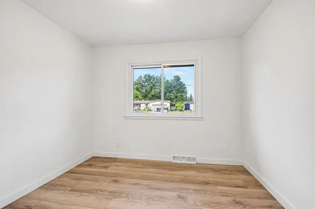 4428 Curwood Avenue SE Kentwood City MI 49508