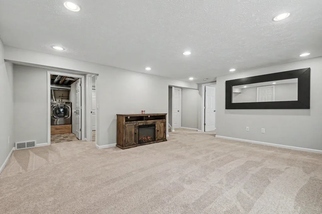 3300 30th Street SW Grandville City MI 49418