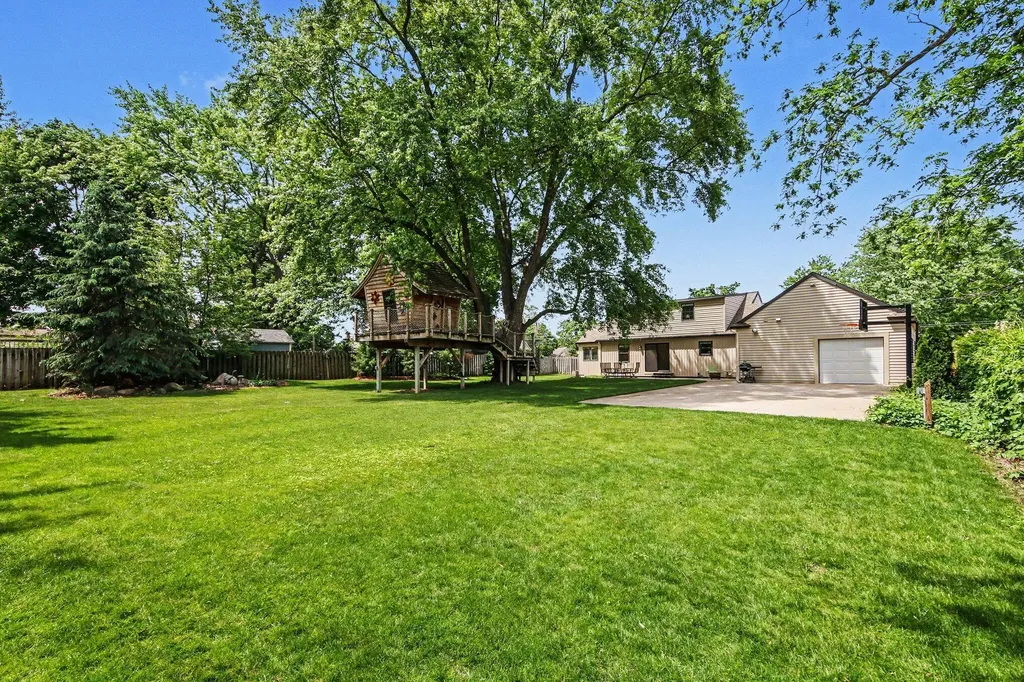3300 30th Street SW Grandville City MI 49418