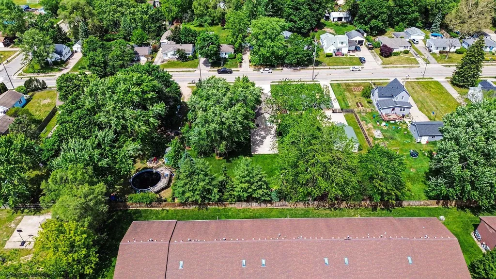 3300 30th Street SW Grandville City MI 49418