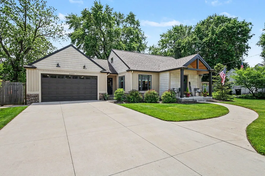 3300 30th Street SW Grandville City MI 49418