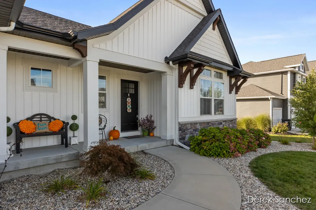 3221 Rocaway Drive Jamestown Charter Township MI 49426