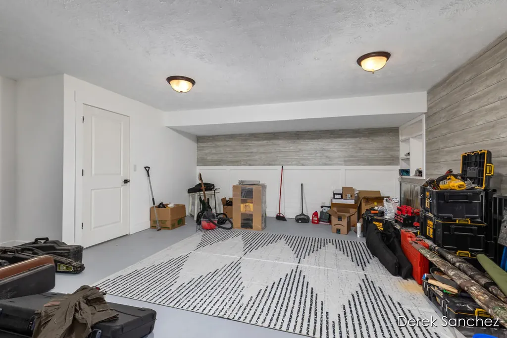 3221 Rocaway Drive Jamestown Charter Township MI 49426